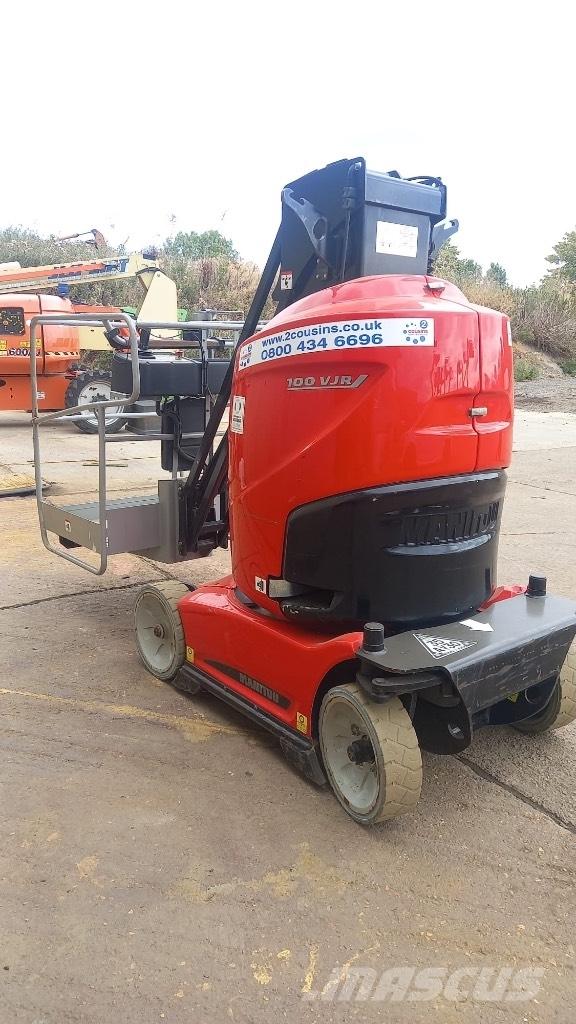 Manitou 100 VJR Вертикални мачтови повдигачи
