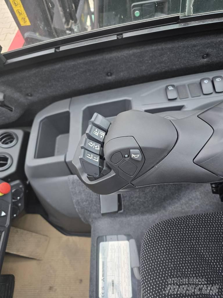 Mitsubishi Edia Ретрак/ Високоповдигач с изместване на вилката напред