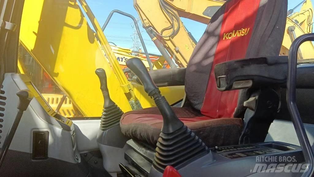 Komatsu PC130 Верижен екскаватор