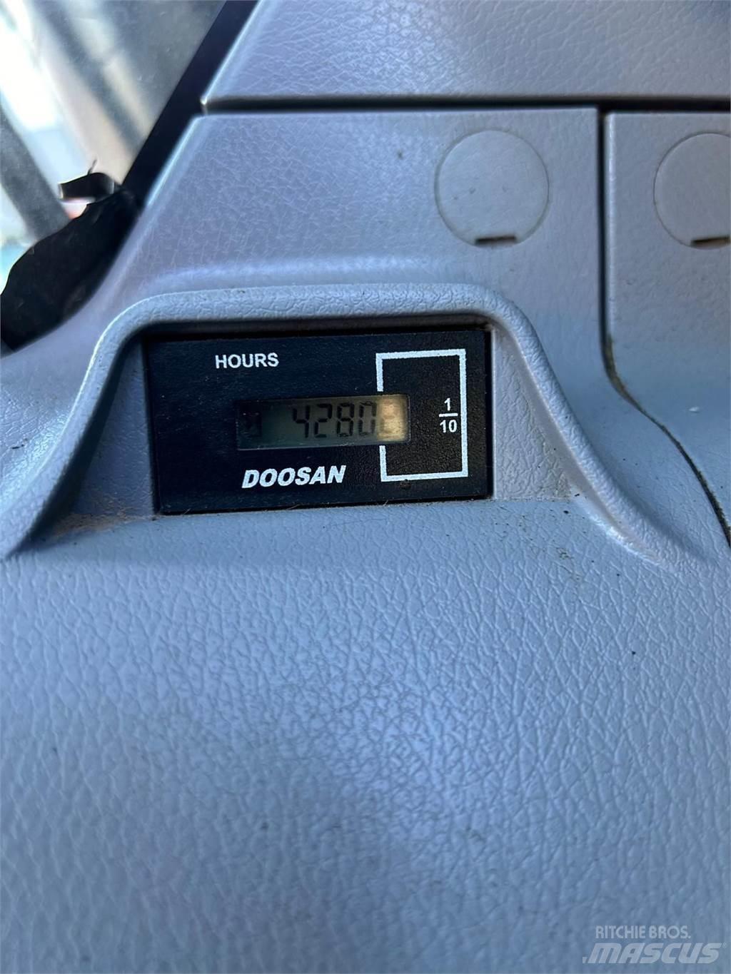 Doosan DX340LC-5 Верижен екскаватор