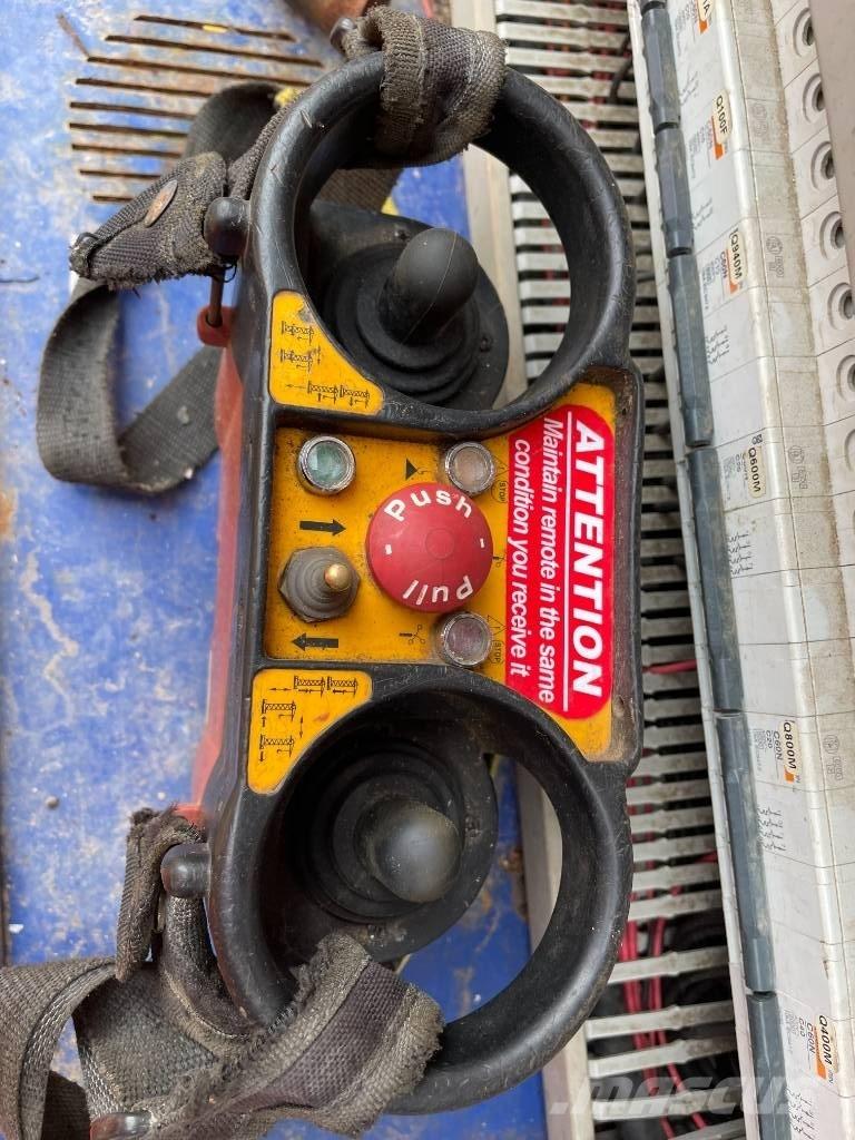 Potain HDT 80 Мачтови кранове