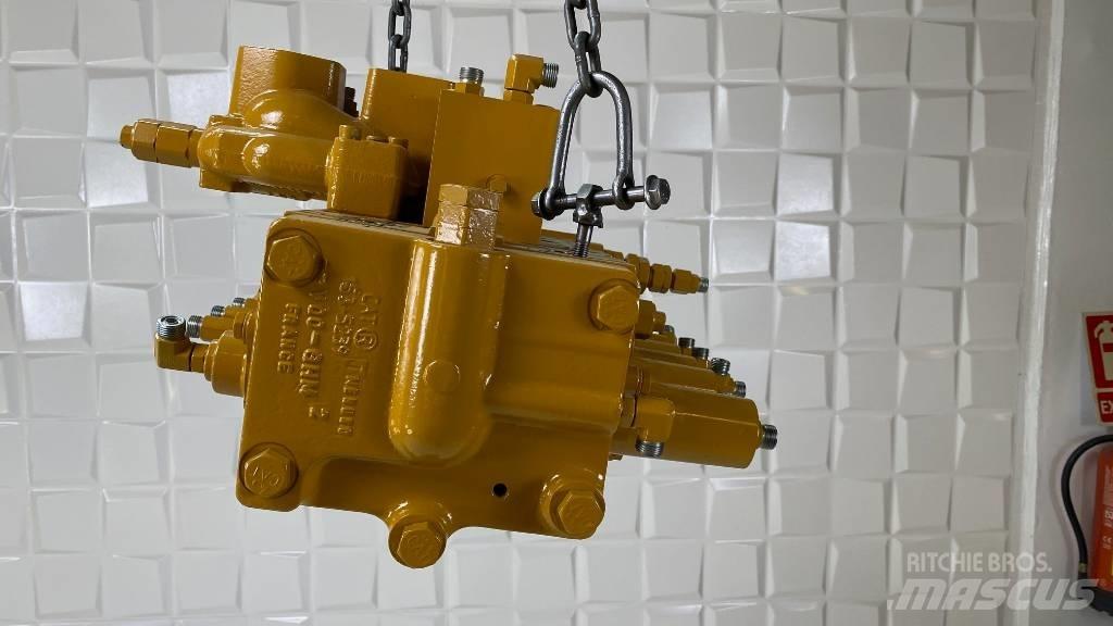 CAT 330 D Main Valve Хидравлични
