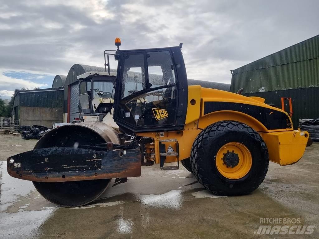 JCB Vibromax VM 146 Уплътнители за почва
