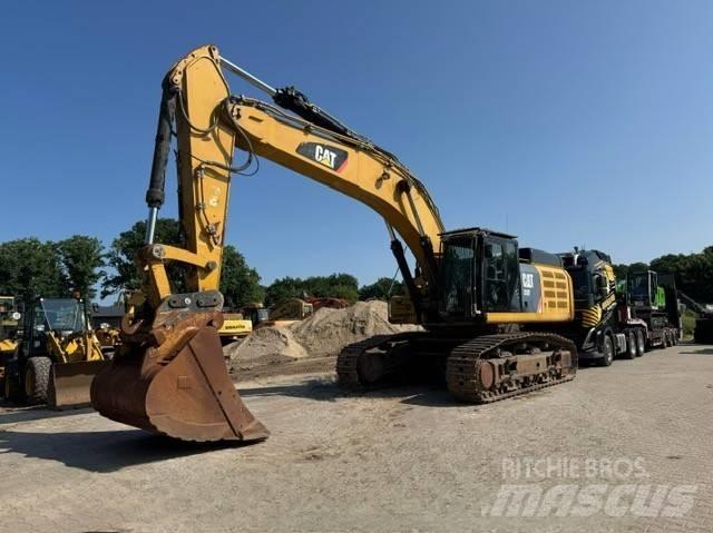 CAT 352 F Верижен екскаватор