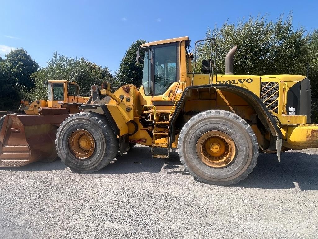 Volvo L180F Колесни товарачи