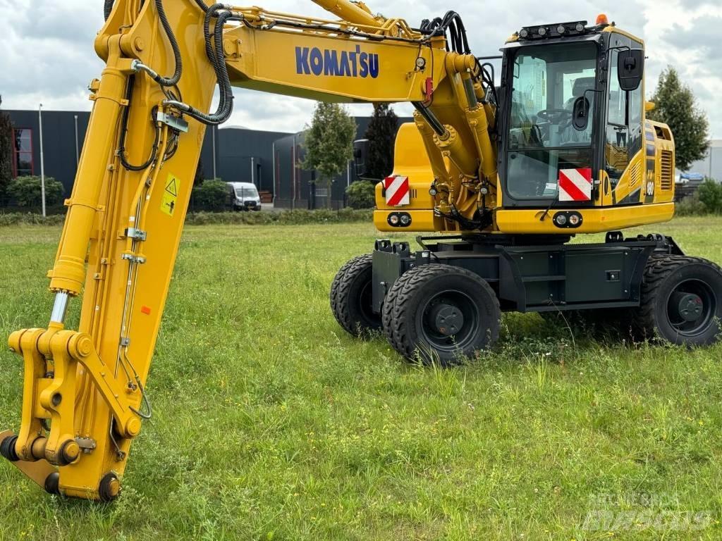 Komatsu PW180-11E0 Колесни екскаватори
