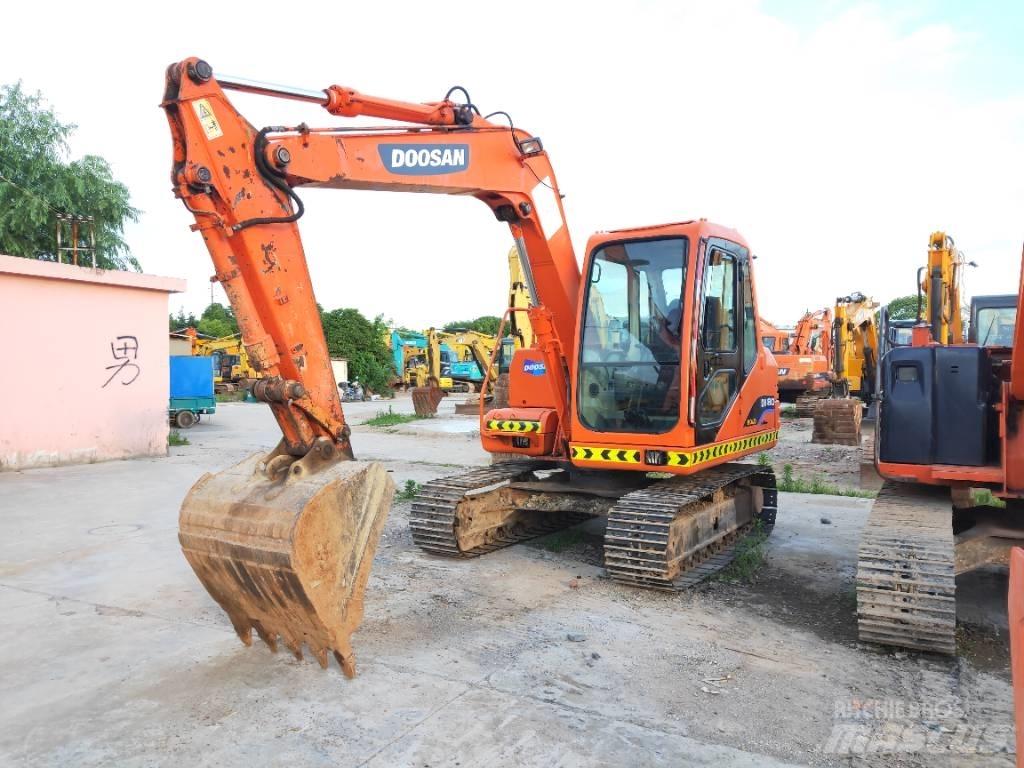 Doosan DH80GOLD Верижен екскаватор