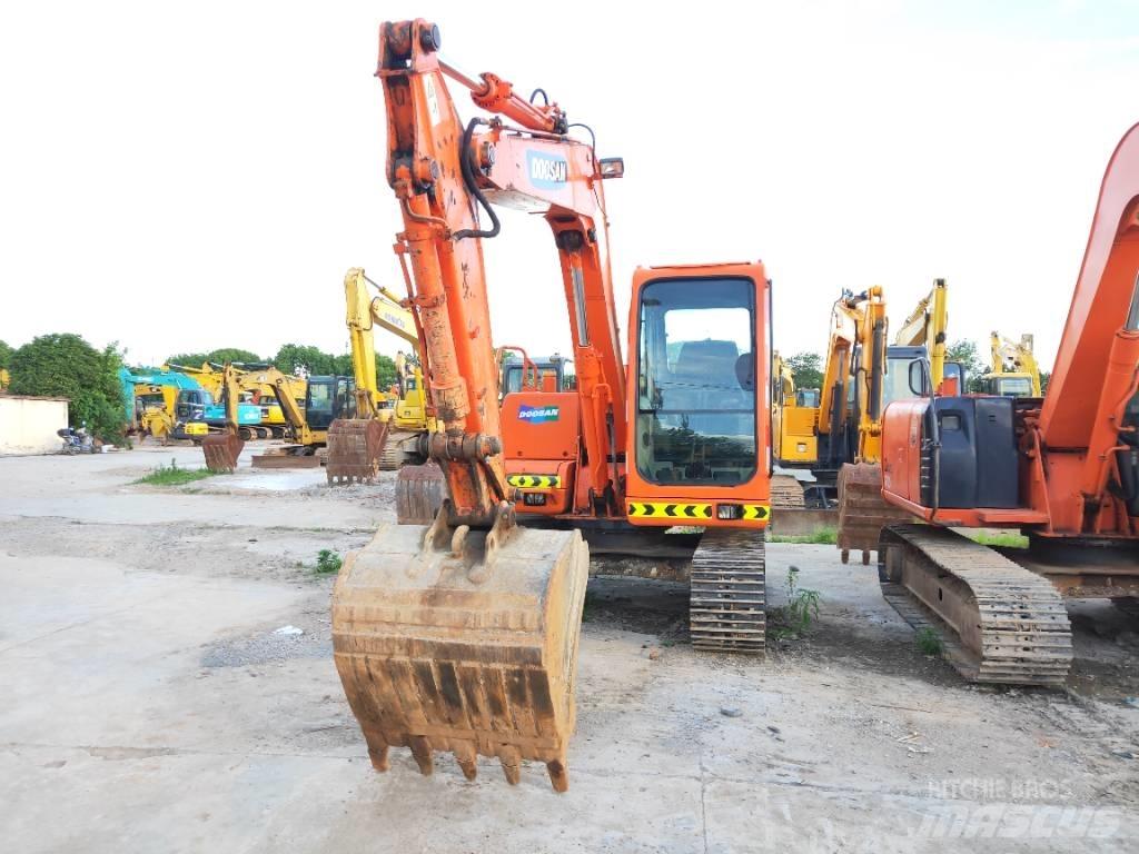 Doosan DH80GOLD Верижен екскаватор