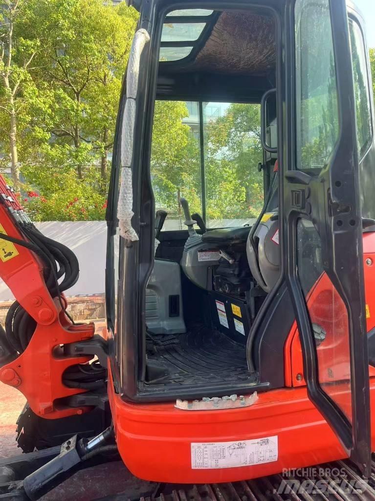 Kubota U 55 Мини екскаватори < 7 т