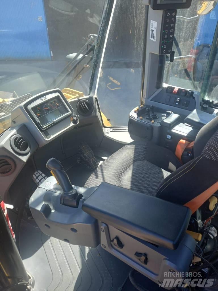 CAT 966 M Колесни товарачи