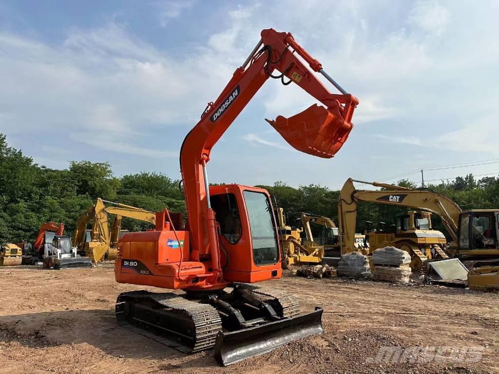 Doosan DH 80 Верижен екскаватор