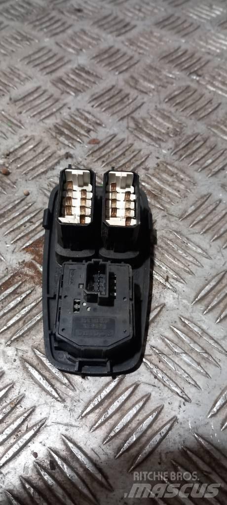 Scania R 440   1445793 Кабини