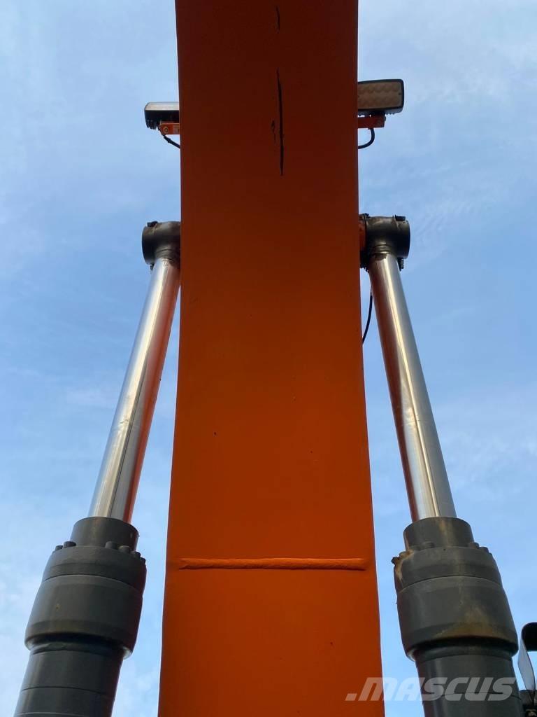 Doosan DX 300 LC-7 Верижен екскаватор