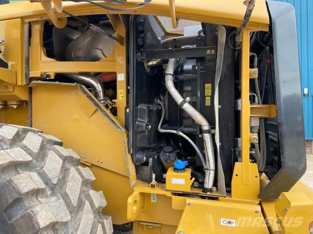 CAT 950GC Колесни товарачи