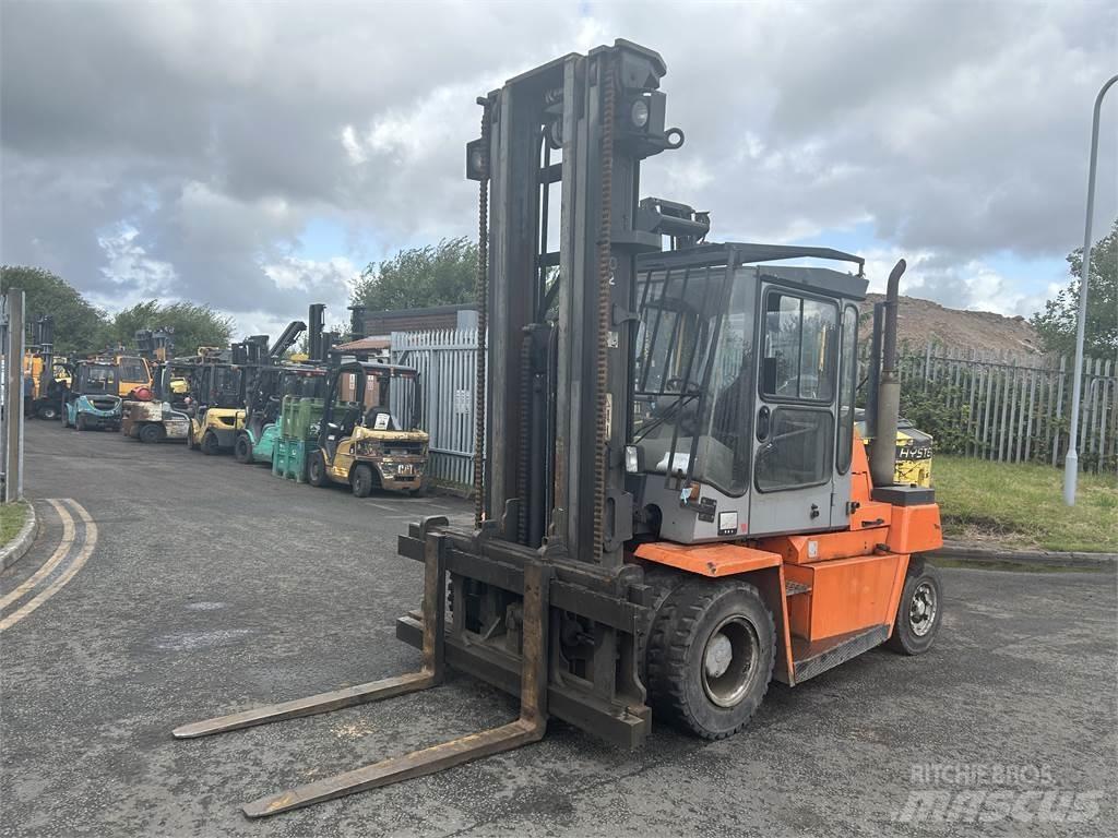 Kalmar DCD70-6 Дизелови камиони