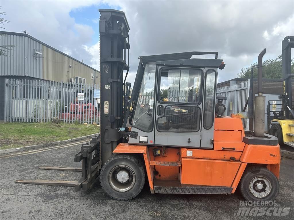 Kalmar DCD70-6 Дизелови камиони