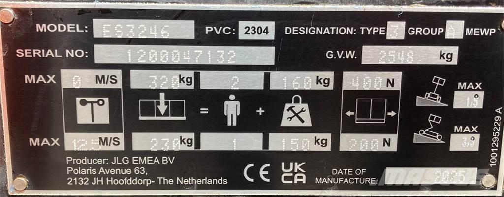 JLG ES3246 Ножични работни платформи