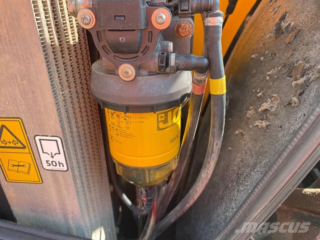 JCB 540-170 Телескопични товарачи