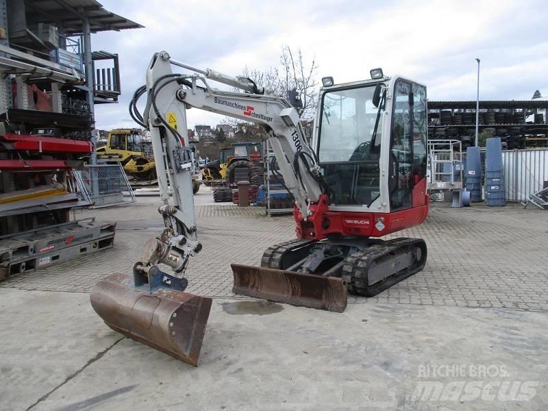 Takeuchi TB 230 Мини екскаватори < 7 т