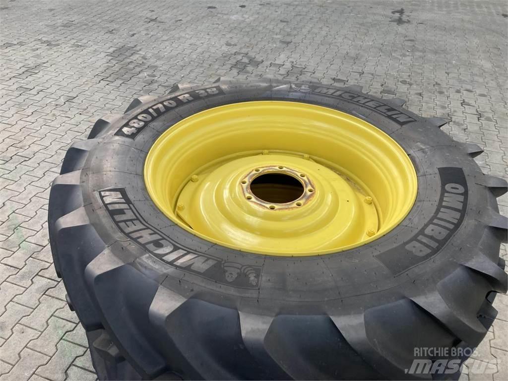 Michelin 480/70R38 Колелета/Гуми