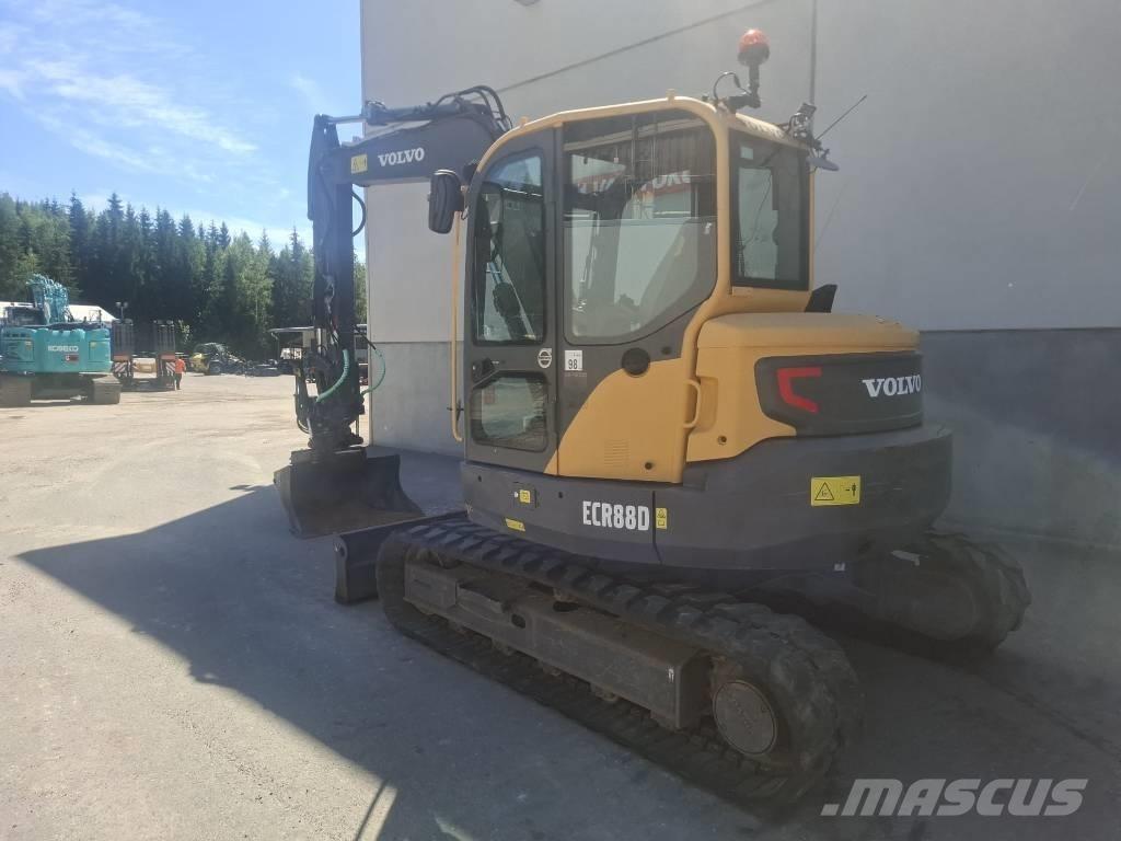Volvo ECR 88 D Средни екскаватори 7т - 12т