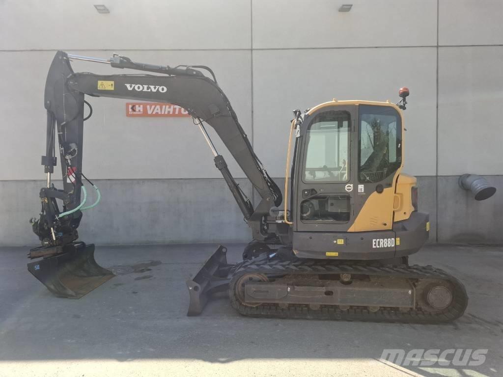 Volvo ECR 88 D Средни екскаватори 7т - 12т