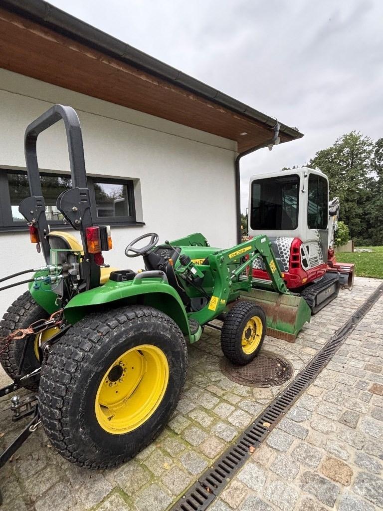 John Deere 3036 E Компактни трактори