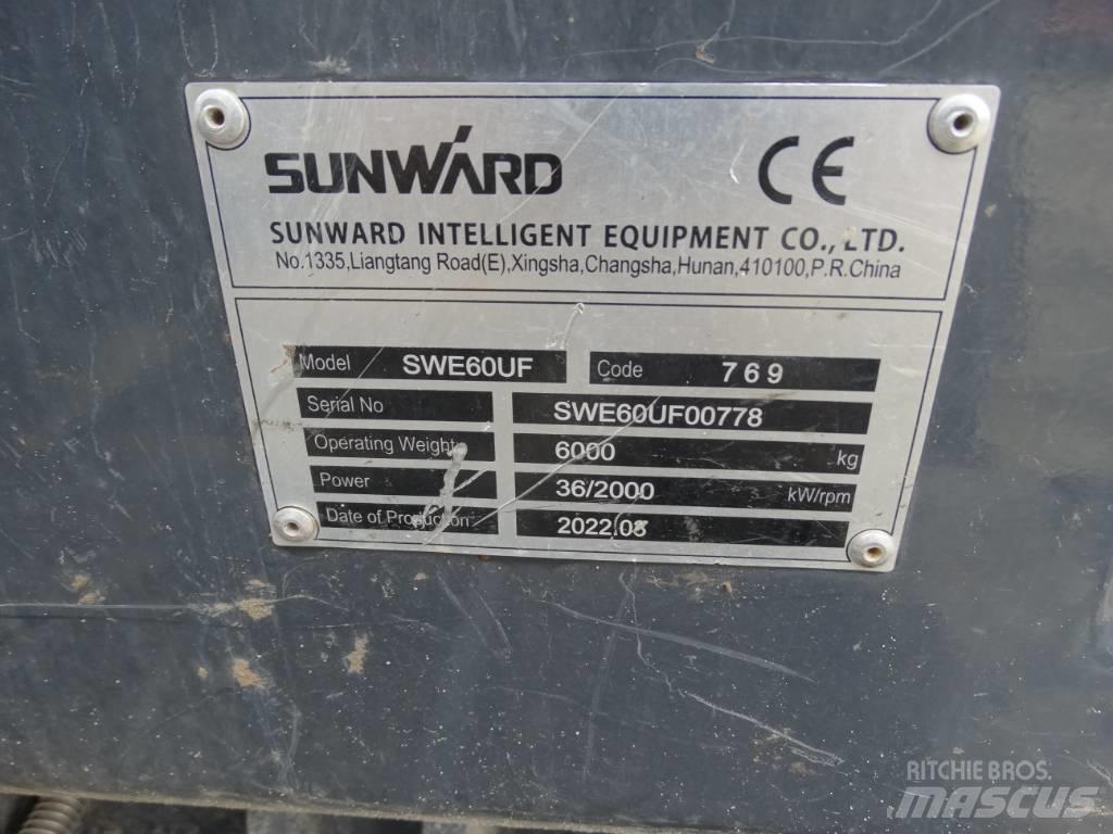 Sunward SWE 60 UF Средни екскаватори 7т - 12т
