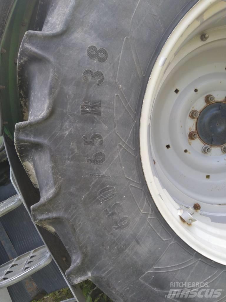 Deutz Agrotron 130 Трактори