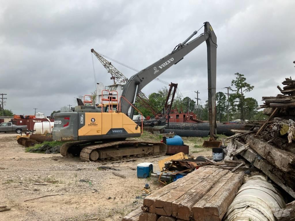 Volvo EC250E LR Верижен екскаватор