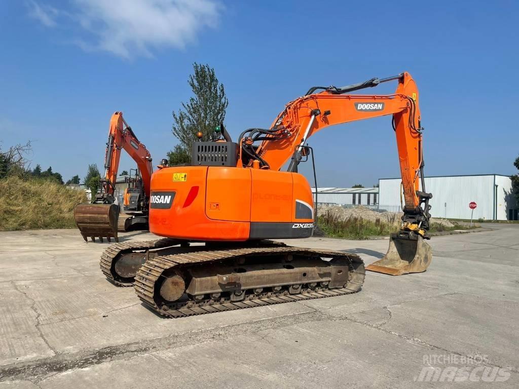 Doosan DX 235 LCR-5 Верижен екскаватор