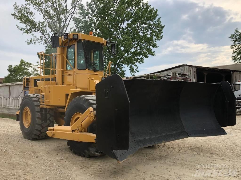 CAT 824 C Колесни булдозери

