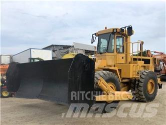 CAT 824 C Колесни булдозери

