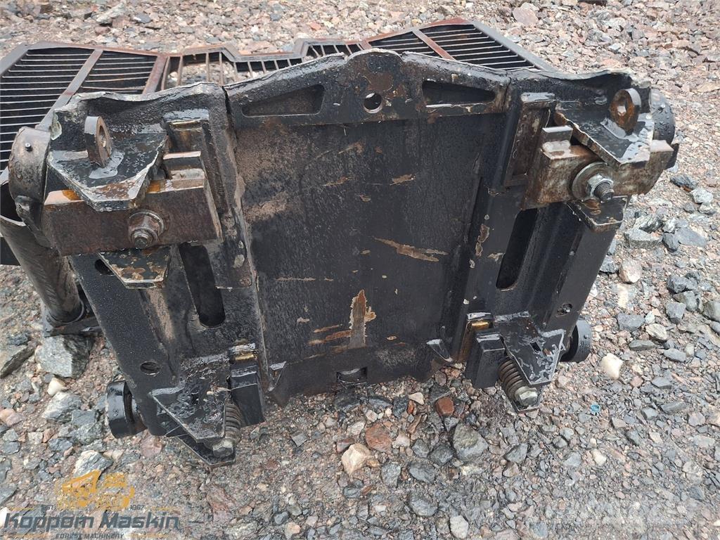 Komatsu 845 Други компоненти