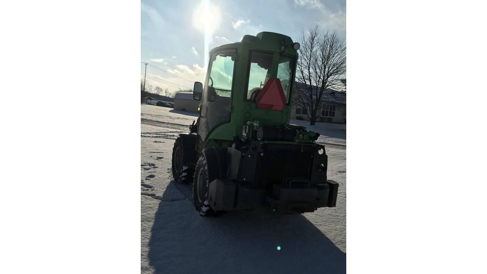 Avant 755 Колесни товарачи