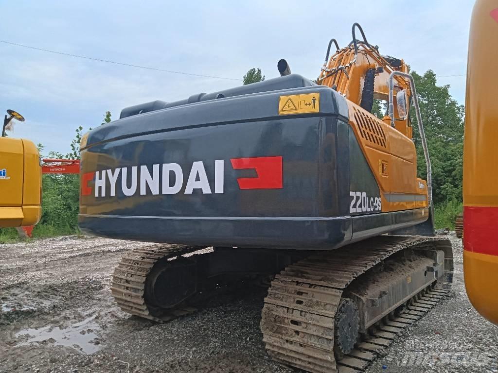 Hyundai R220-9S Верижен екскаватор