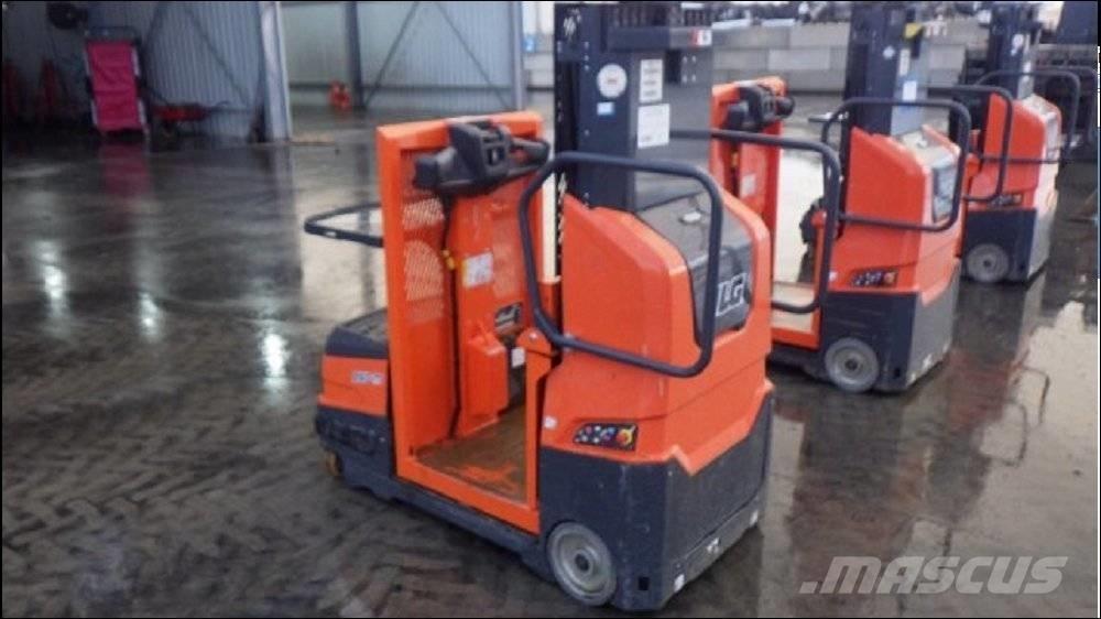 JLG DSP-M Машини за комисиониране високоповдигачи