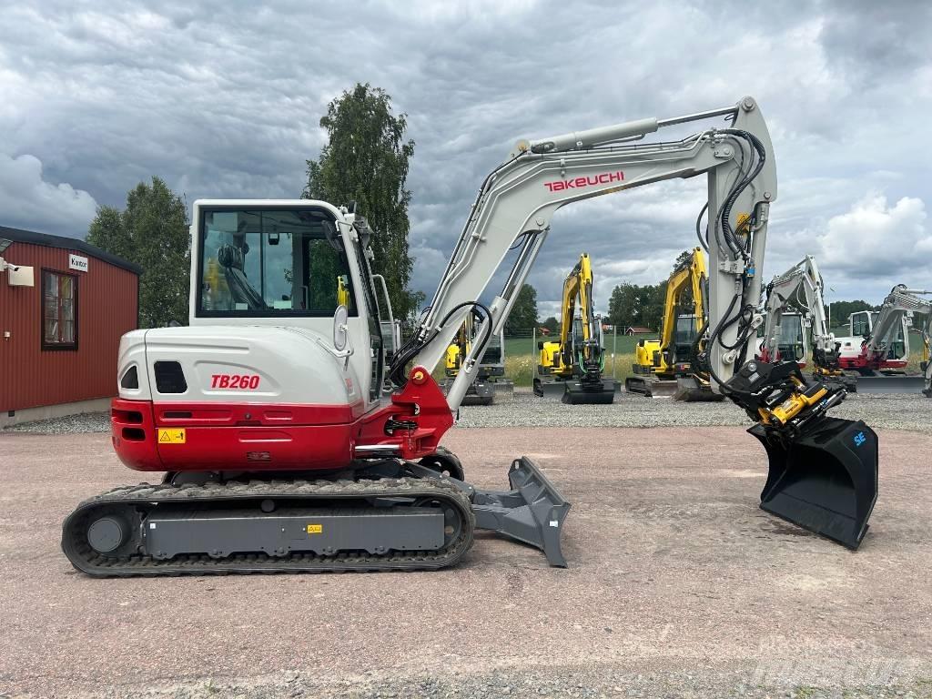 Takeuchi TB260 Мини екскаватори < 7 т