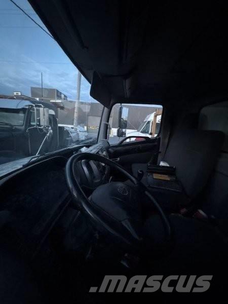 Hino 358 Ванове за доставки