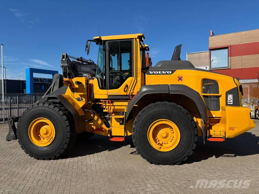 Volvo L 120 H Колесни товарачи