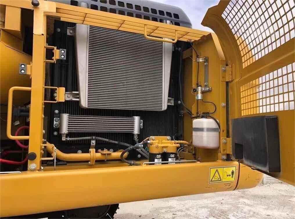 CAT 330 D Верижен екскаватор