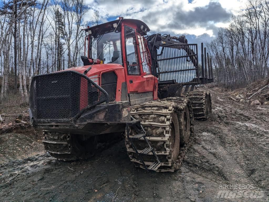 Komatsu 895 Форуардери