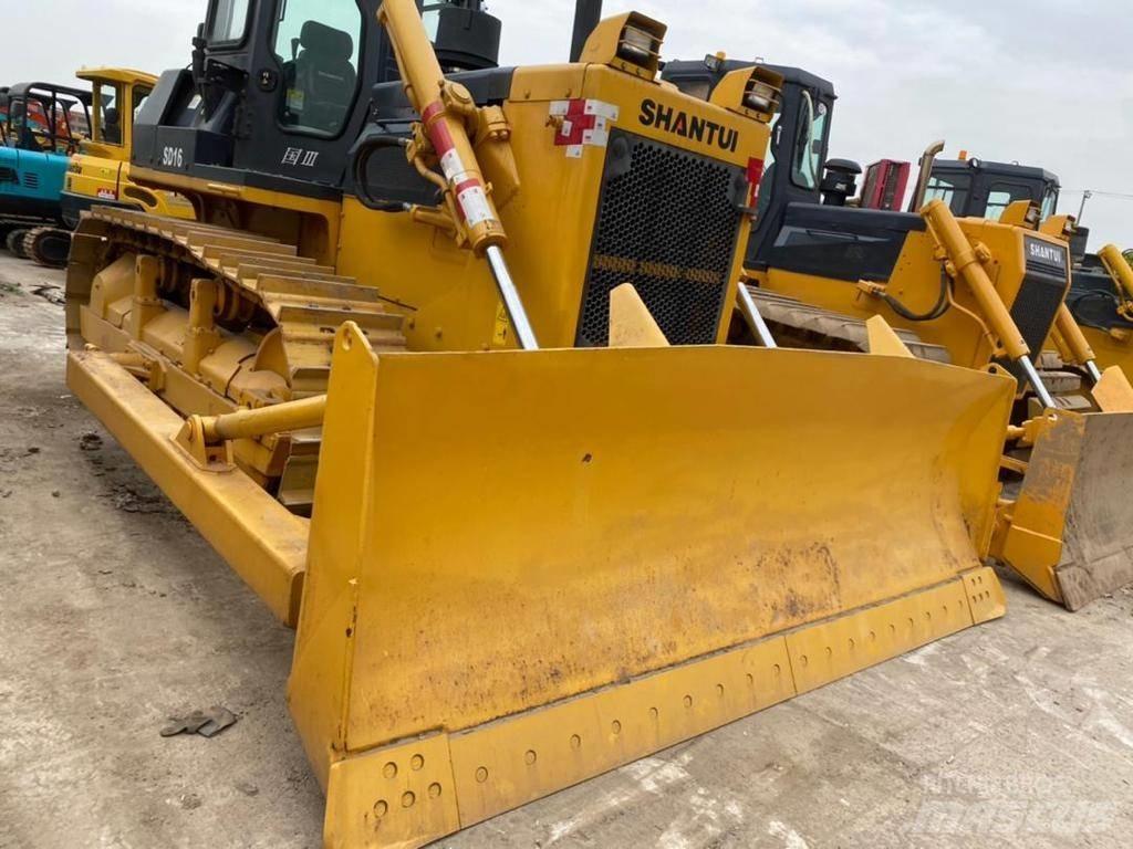 Shantui SD 16 Верижни булдозери
