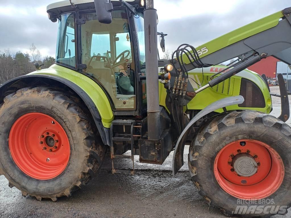 CLAAS Arion 640 Трактори