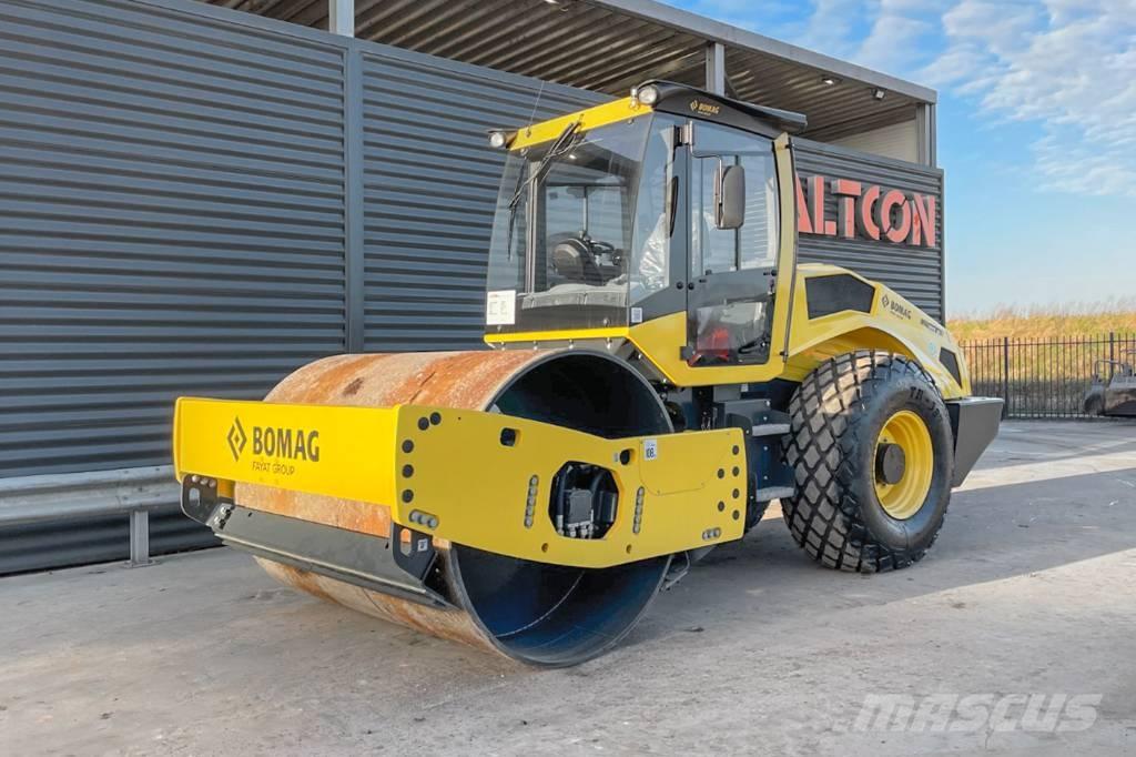 Bomag BW 213 D-5 Еднобарабанни ролки
