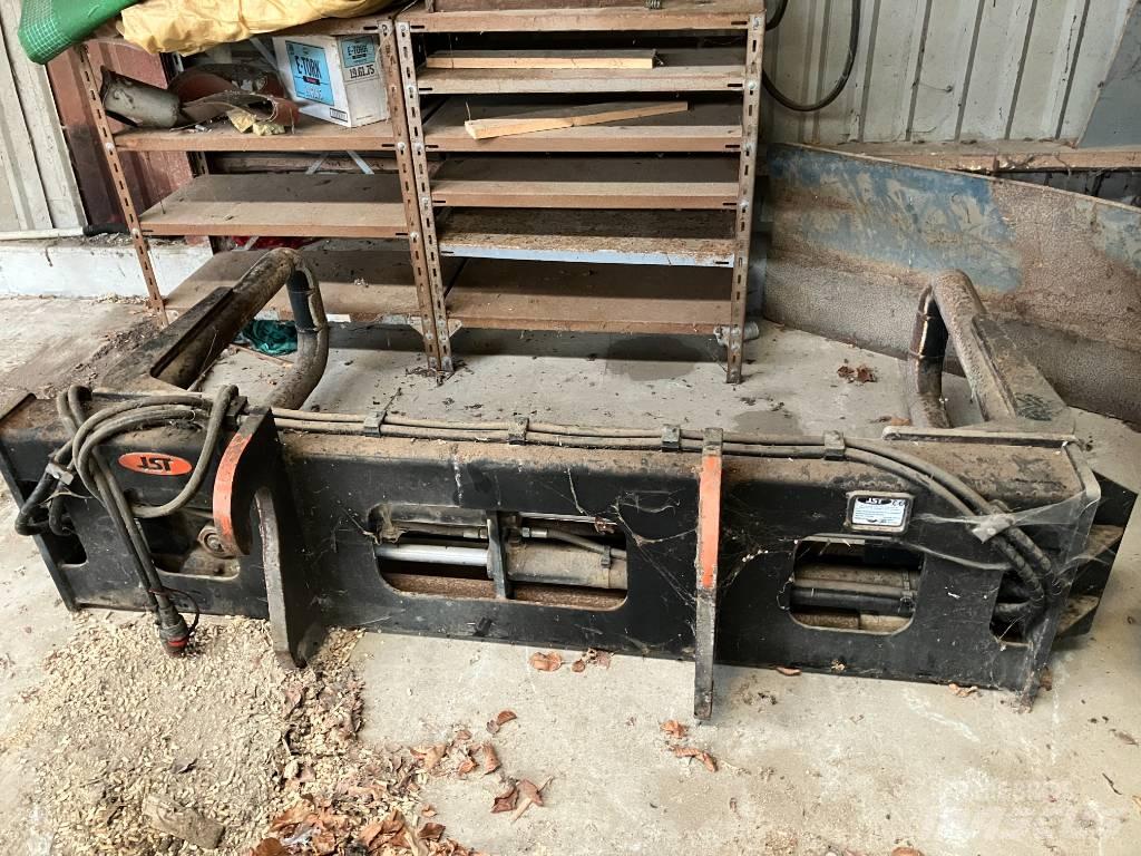 JST UNI 200 Аксесоари за челни товарачи