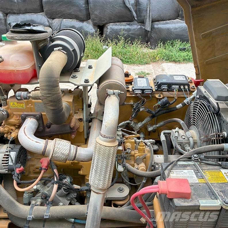 CAT CB 2.7 Двойни барабанни ролки

