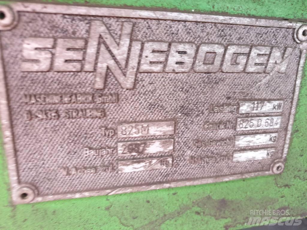 Sennebogen 825M-C Оператори на отпадъци/индустрия
