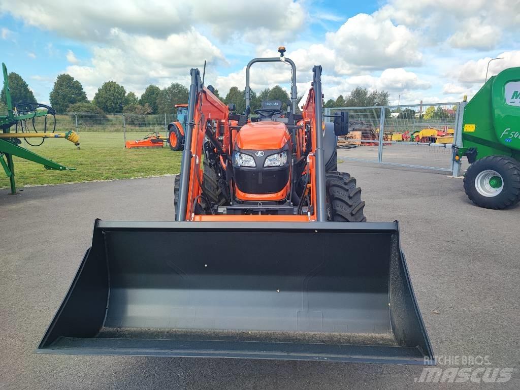 Kubota M4063 ROPS Трактори