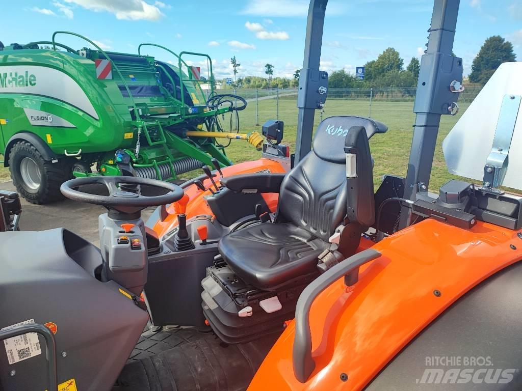 Kubota M4063 ROPS Трактори